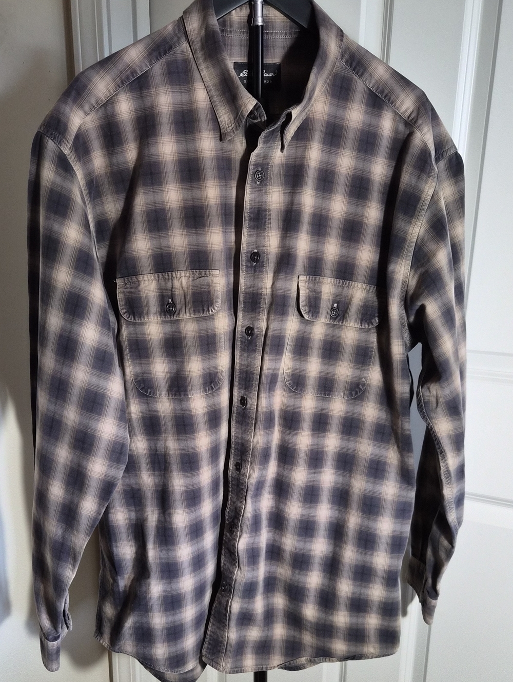 Eddie Bauer Men's Gray and Ivory Plaid Button-Down Shirt